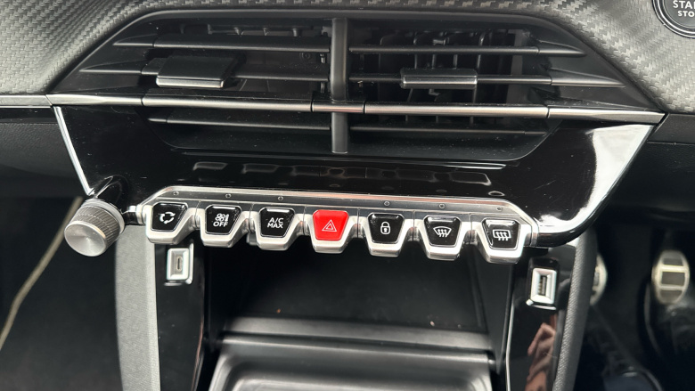 Peugeot 208 1.2 PureTech 100 Allure Premium + 5dr Petrol Hatchback